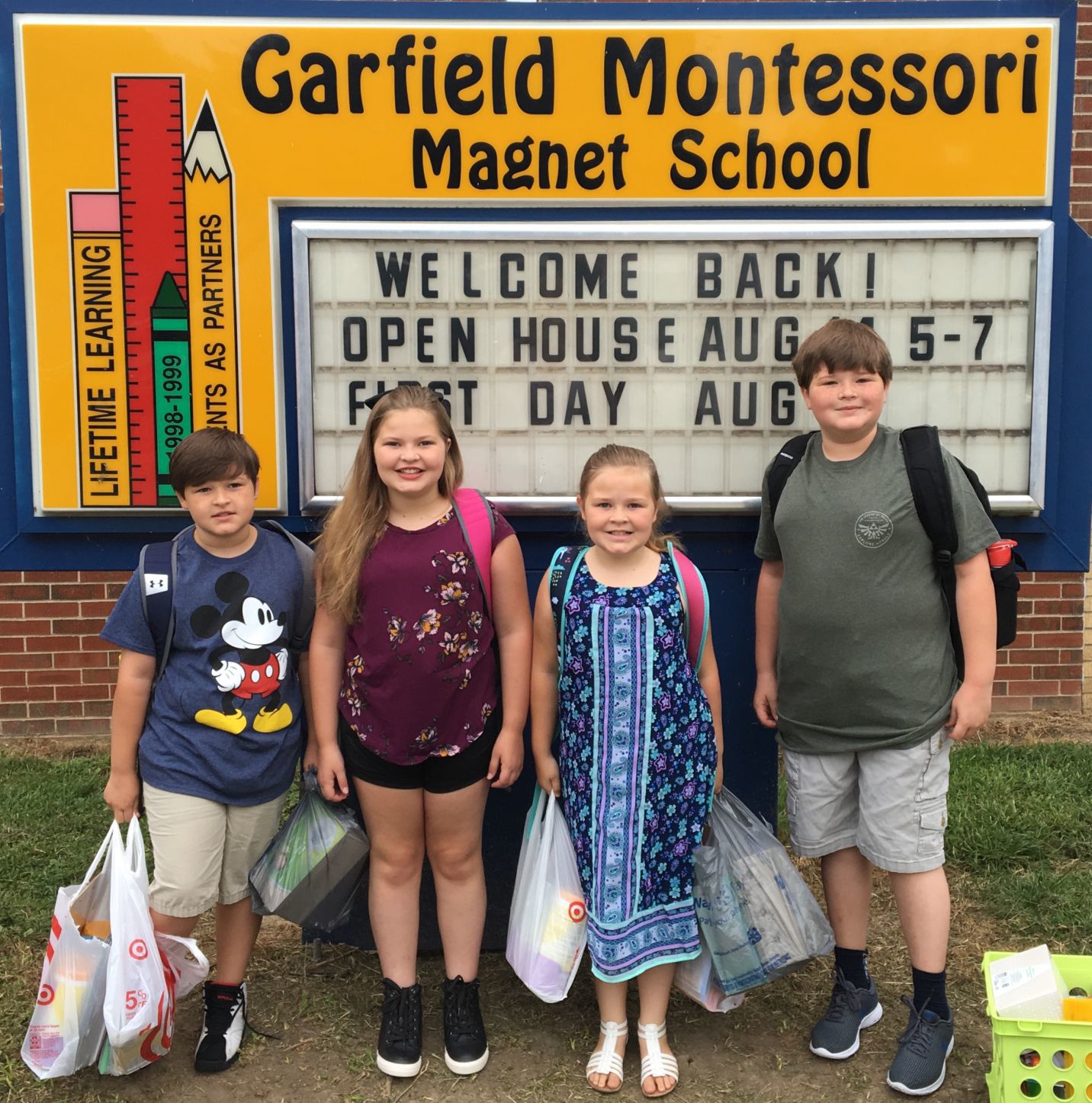 Julius, Aurora, Elektra and Dominic's first day